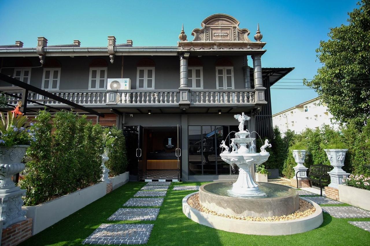 bahay-panuluyan The O-zone Airport 3*